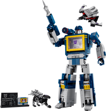 LEGO® Ideas: Transformers Soundwave (10358)