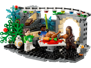 LEGO® Star Wars: Millennium Falcon Holiday Diorama (40658)