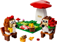 LEGO®: Hedgehog Picnic Date (40711)