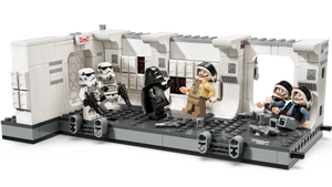 LEGO® Star Wars™: Boarding the Tantive IV™ (75387)
