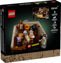 LEGO® Ideas: The Goonies Walshes' Attic (40773)